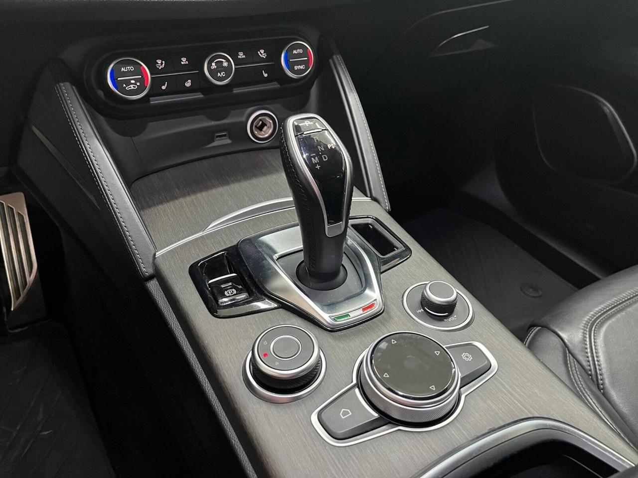 Alfa Romeo Stelvio 2.2 Turbodiesel 210 CV AT8 Q4 12/2020