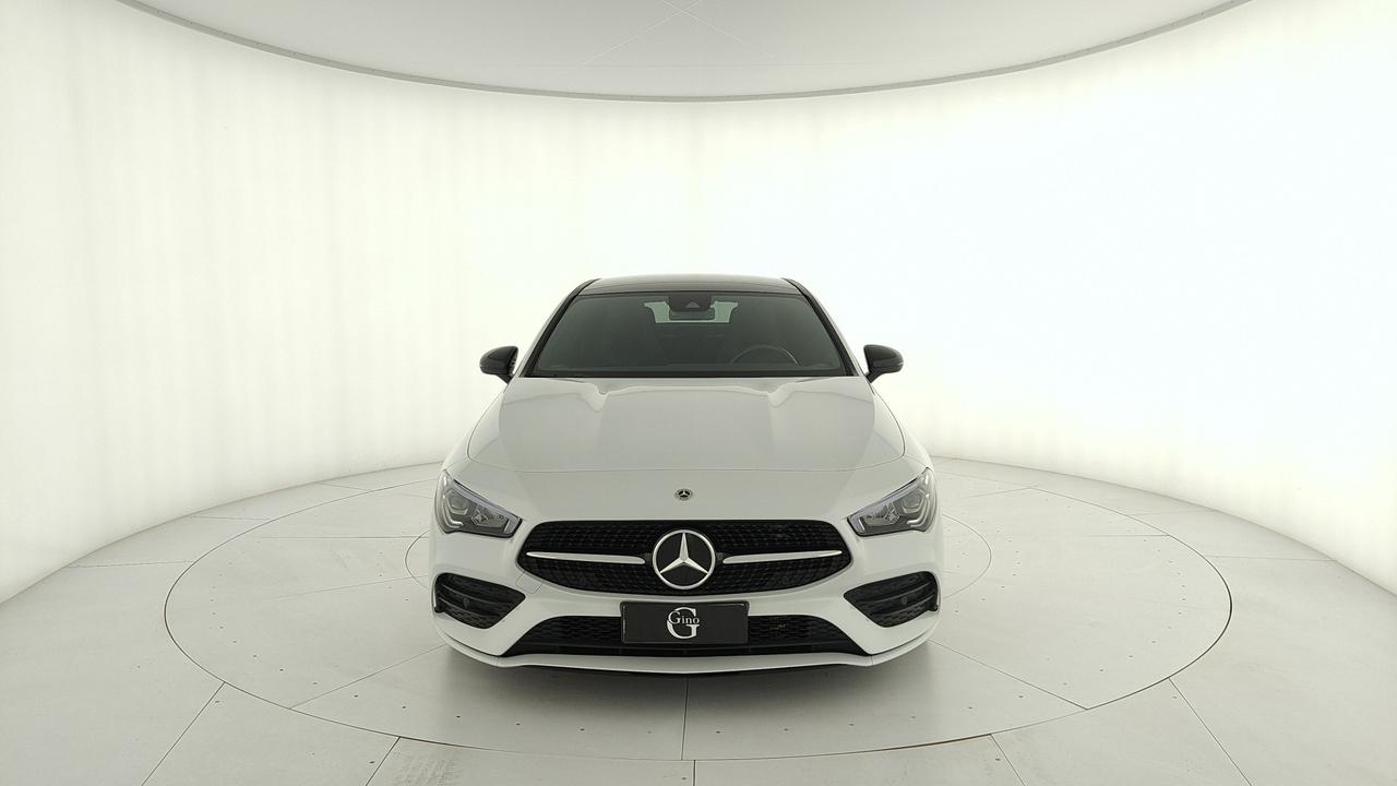Mercedes-Benz CLA Coupe 200 d Premium auto