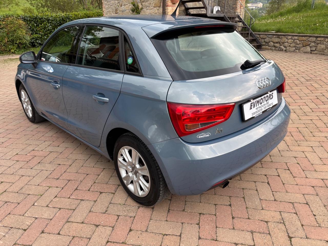 Audi A1 s SPB 1.6 TDI 90 CV 5Porte OK NEOPATENTATI