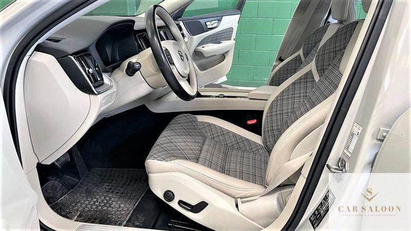 Volvo V60 D4 Geartronic Momentum - IVA INCLUSA - 190CV SPLENDIDA!