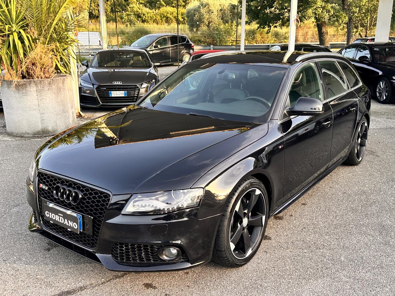 Audi A4 Avant 2.0 TDI 143CV s-Line