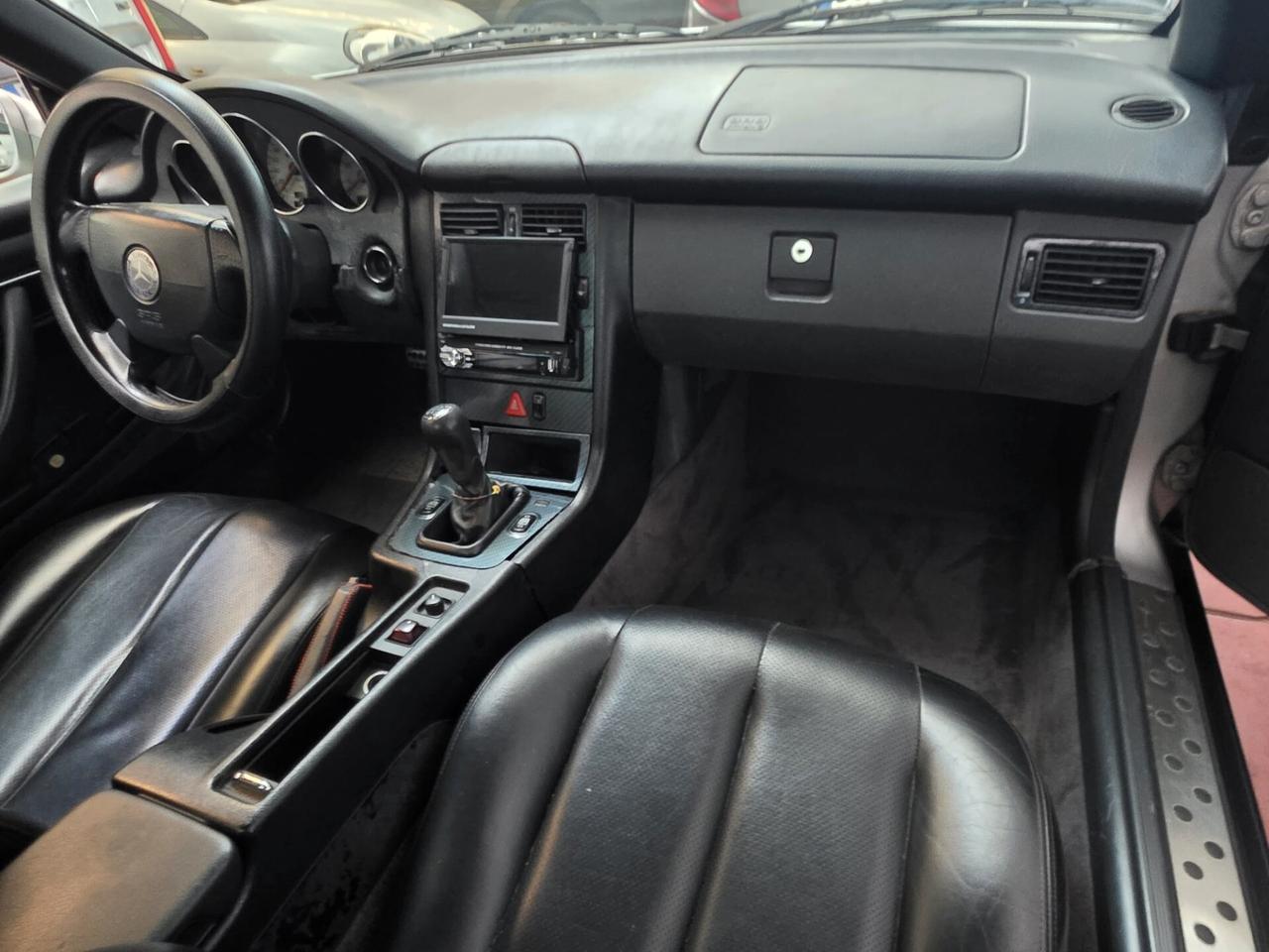Mercedes-benz SLK 200 cat