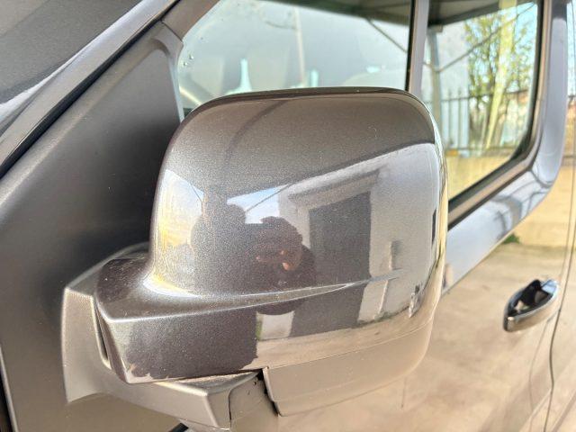 RENAULT Trafic BluedCi 9 POSTI 170CV EDC PC-TN SPACE Class IVA ES