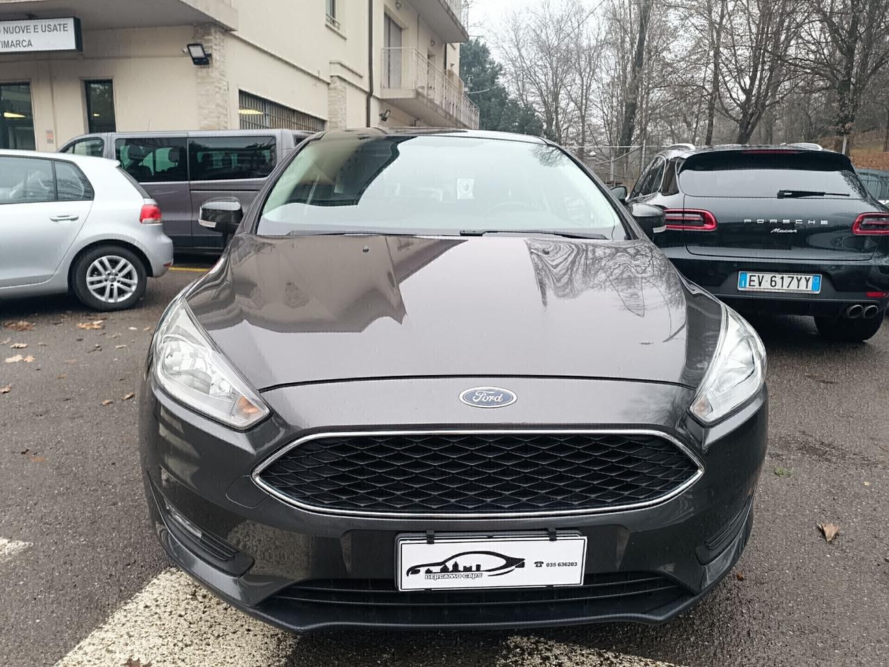 Ford Focus 1.0 DISTRIBUZIONE NUOVA, NAVIGATORE