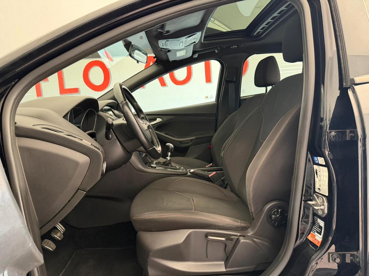 Ford Focus 1.5 TDCi (Diesel) 120cv ST-Line