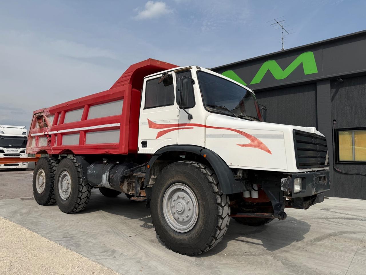 PERLINI 131-33 dumper 6x4 con sponda idraulica