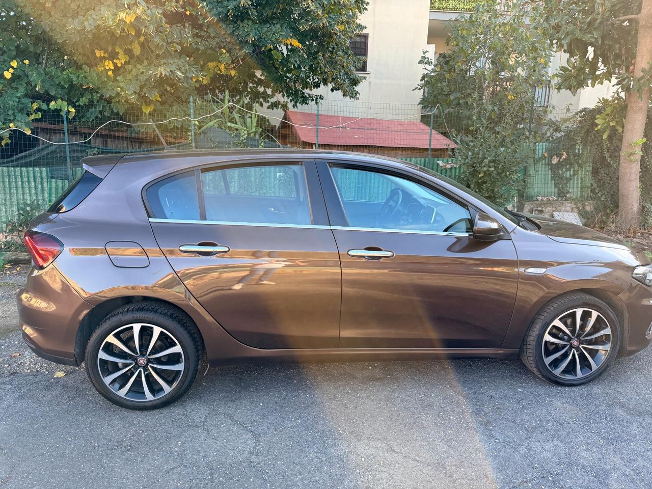 Fiat Tipo 1.6 Mjt S&S 5p Lounge Euro 6