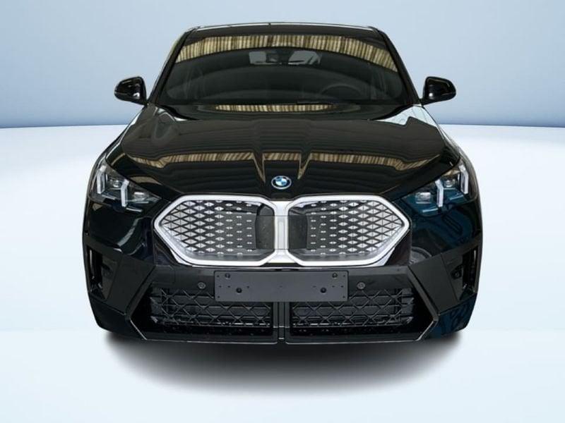 BMW iX2 eDrive20 Special Edition M Sport