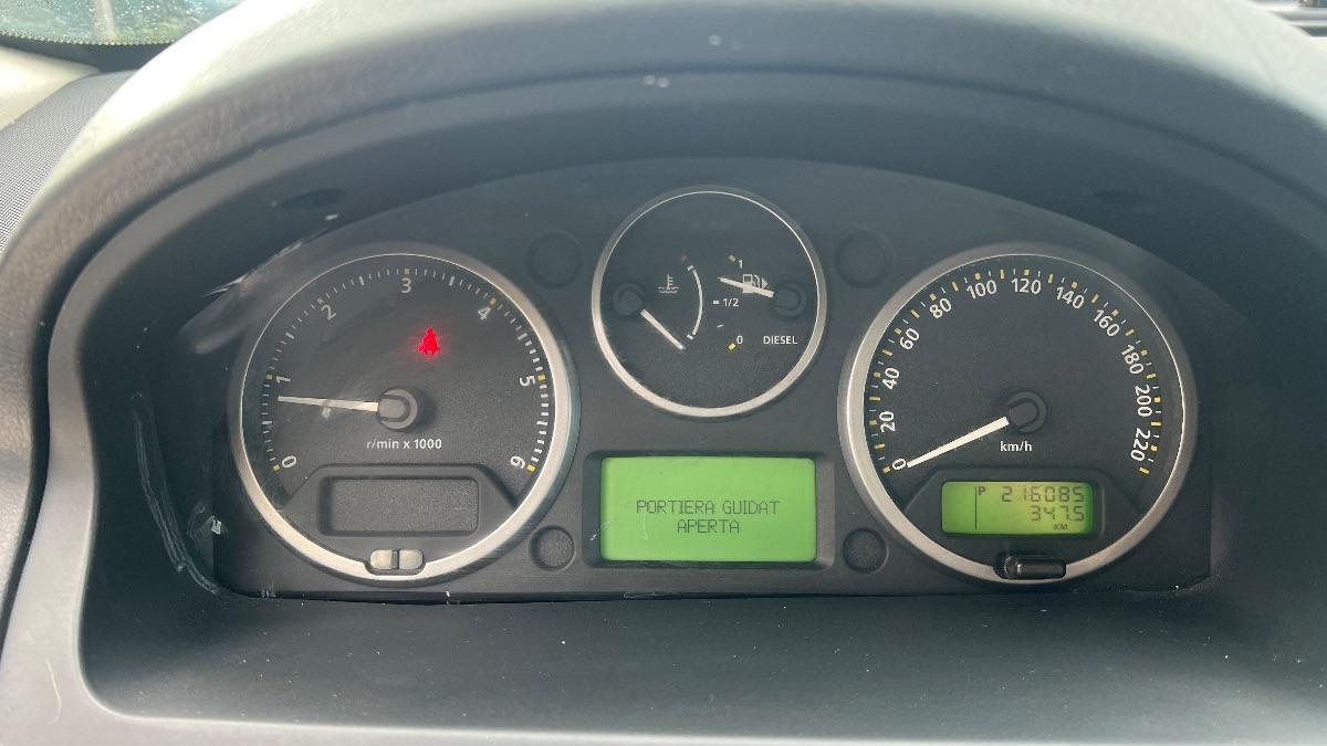 LAND ROVER - Freelander 2.2 td4 SE