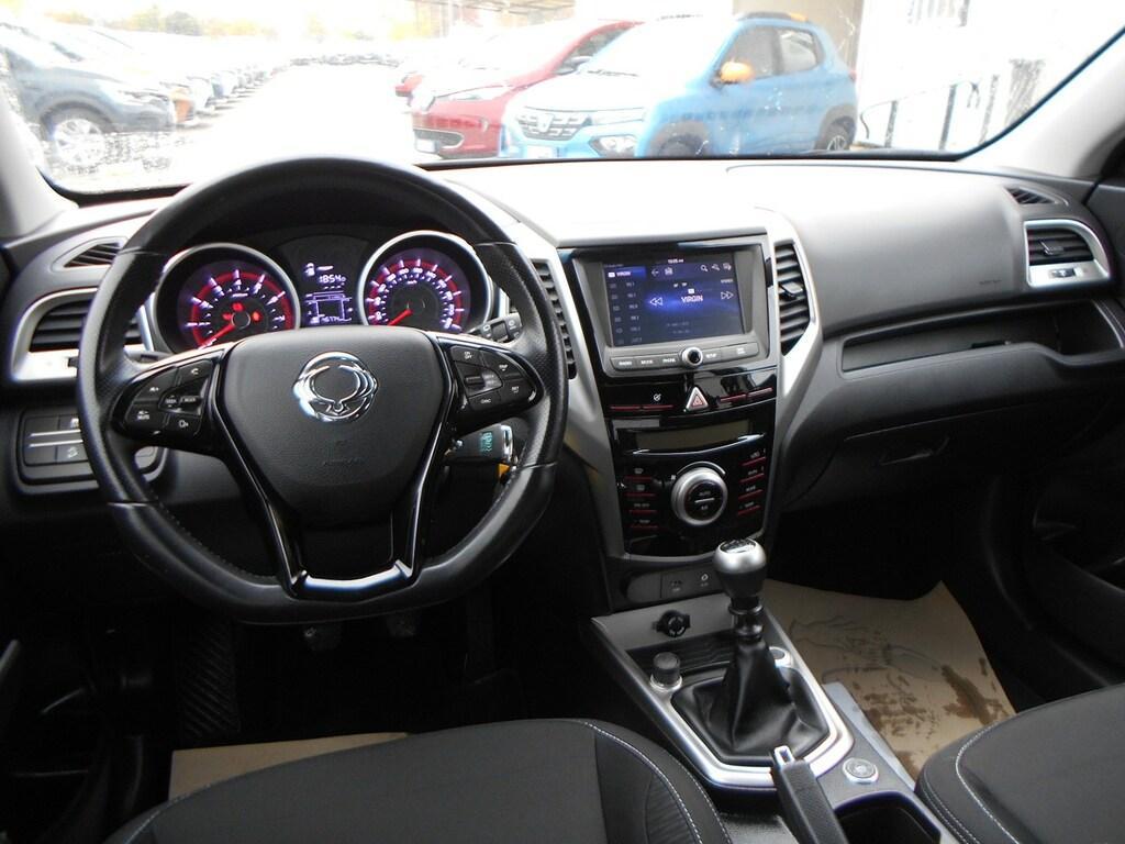 Ssangyong Tivoli 1.6 e-XGi Dream 2WD