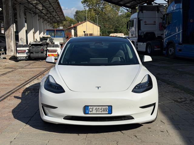 TESLA Model 3 Long Range AWD Performance