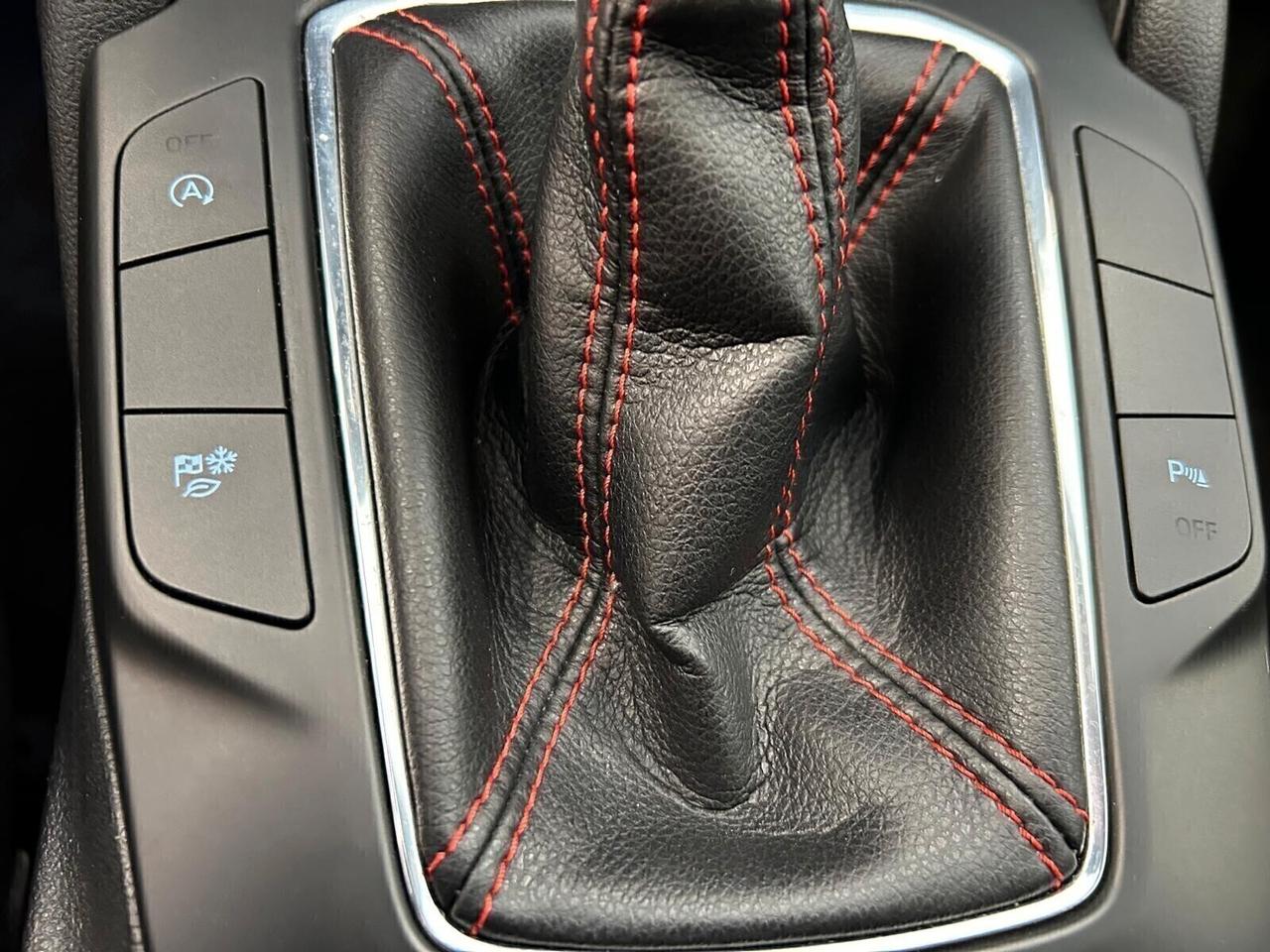 Ford Kuga ST-LINE 2.0 EcoBlue Hybrid 150 CV