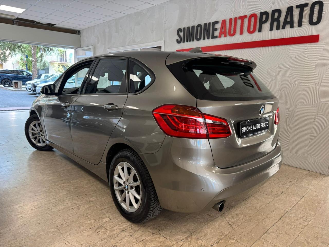 Bmw 2er Active Tourer 216d Luxury