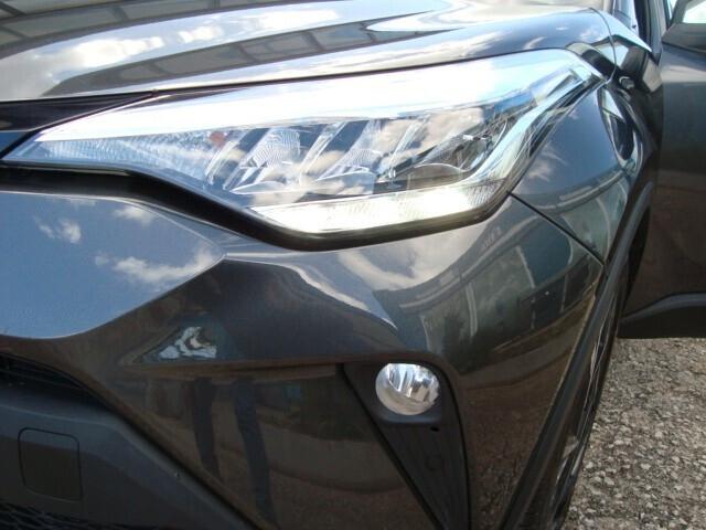 Toyota C-HR 1.8 Hybrid E-CVT Trend