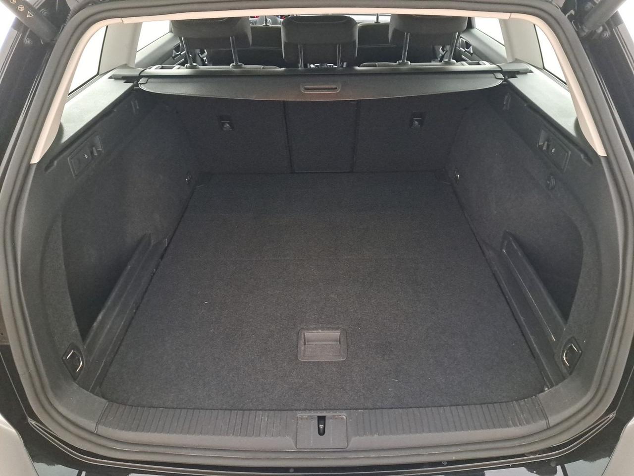 Volkswagen Passat variant 2.0 tdi business 150cv dsg
