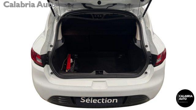 RENAULT Clio dCi 8V 90 CV 5 porte Moschino Life