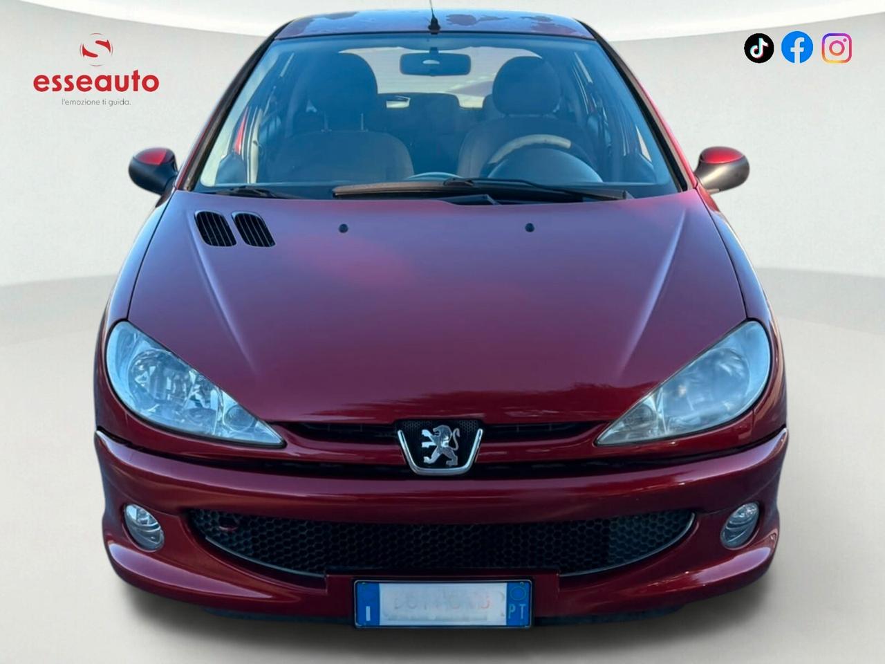 Peugeot 206 1.1 5p. XT