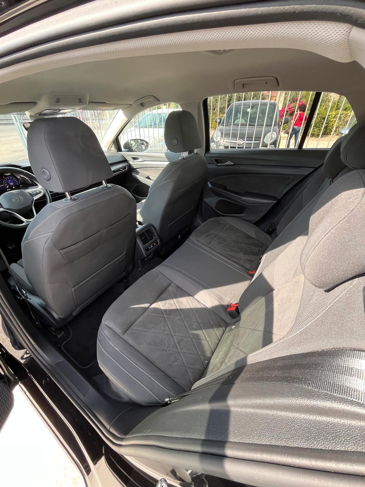 Volkswagen Golf 2.0 TDI SCR Style