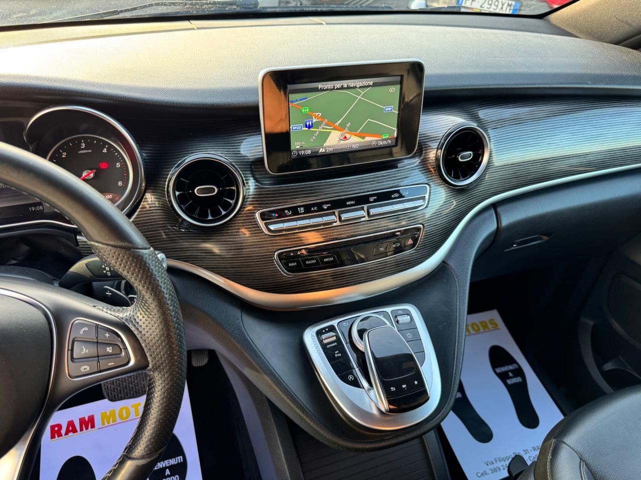 Mercedes-benz V 220 d Automatic Premium Extralong