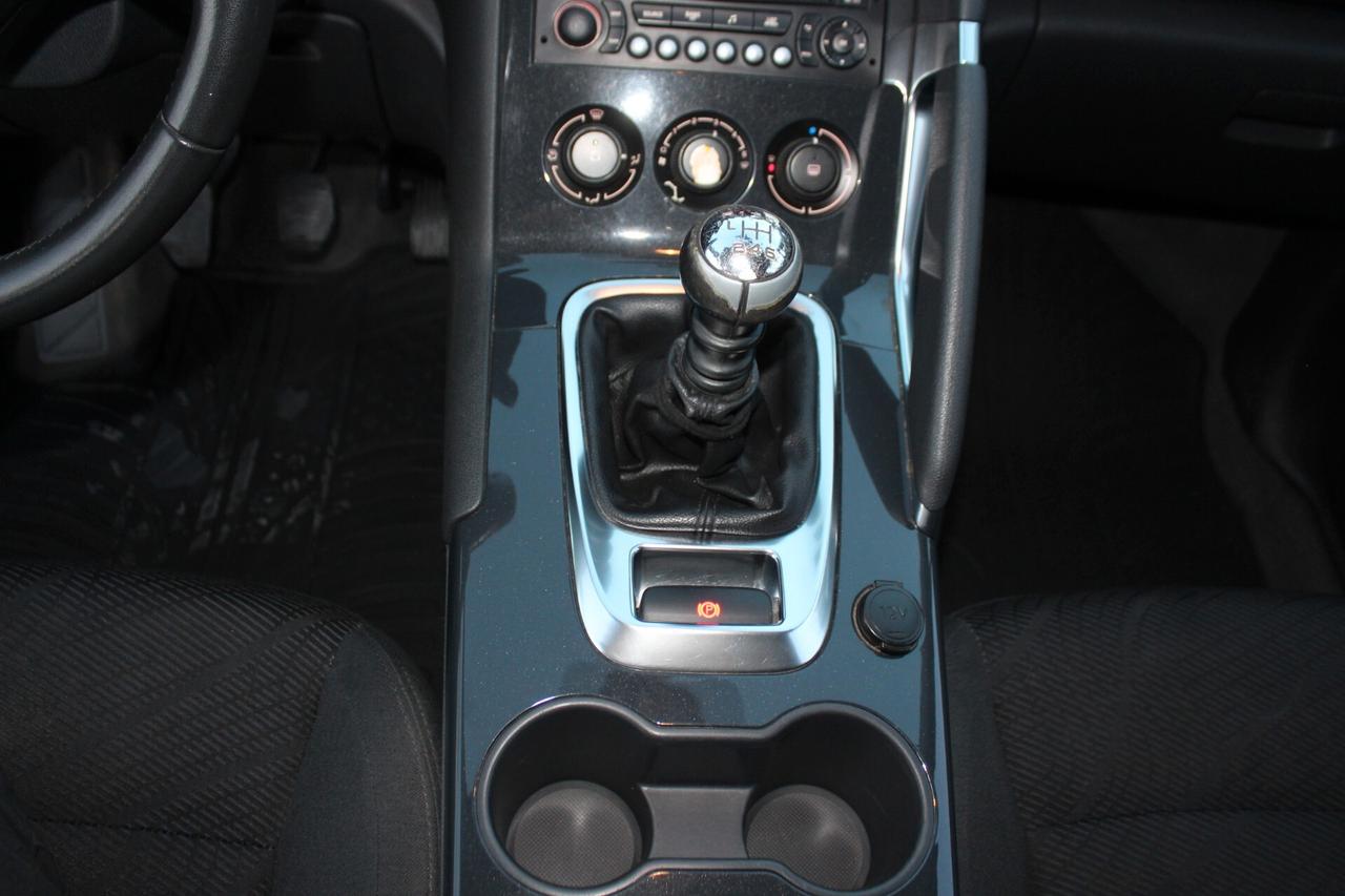 Peugeot 3008 BlueHDi 120 S&S Business