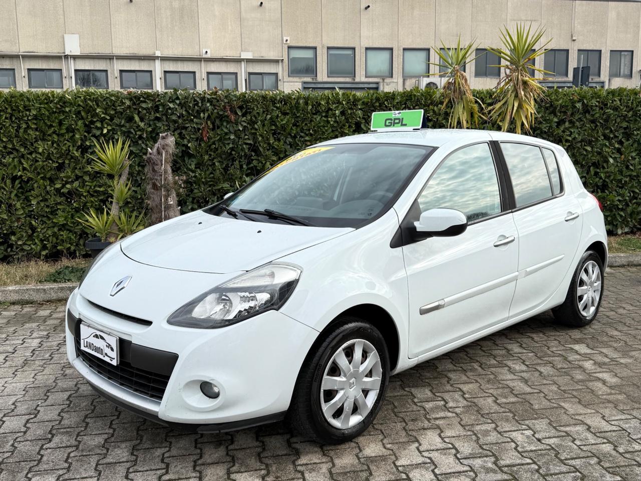 Renault Clio 1.2 5 porte GPL 2010