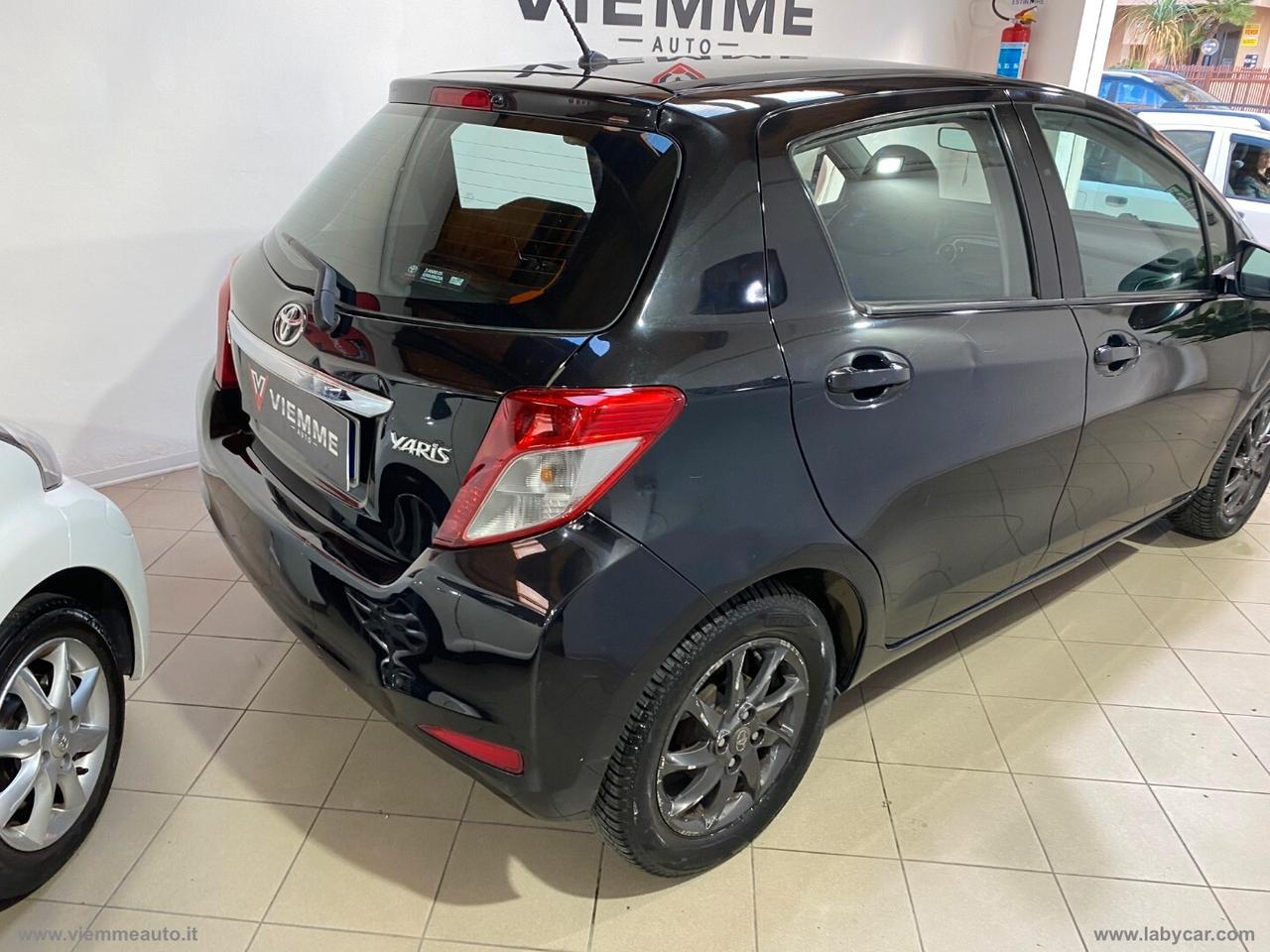 Toyota Yaris 1.4 D-4D 5 porte Lounge