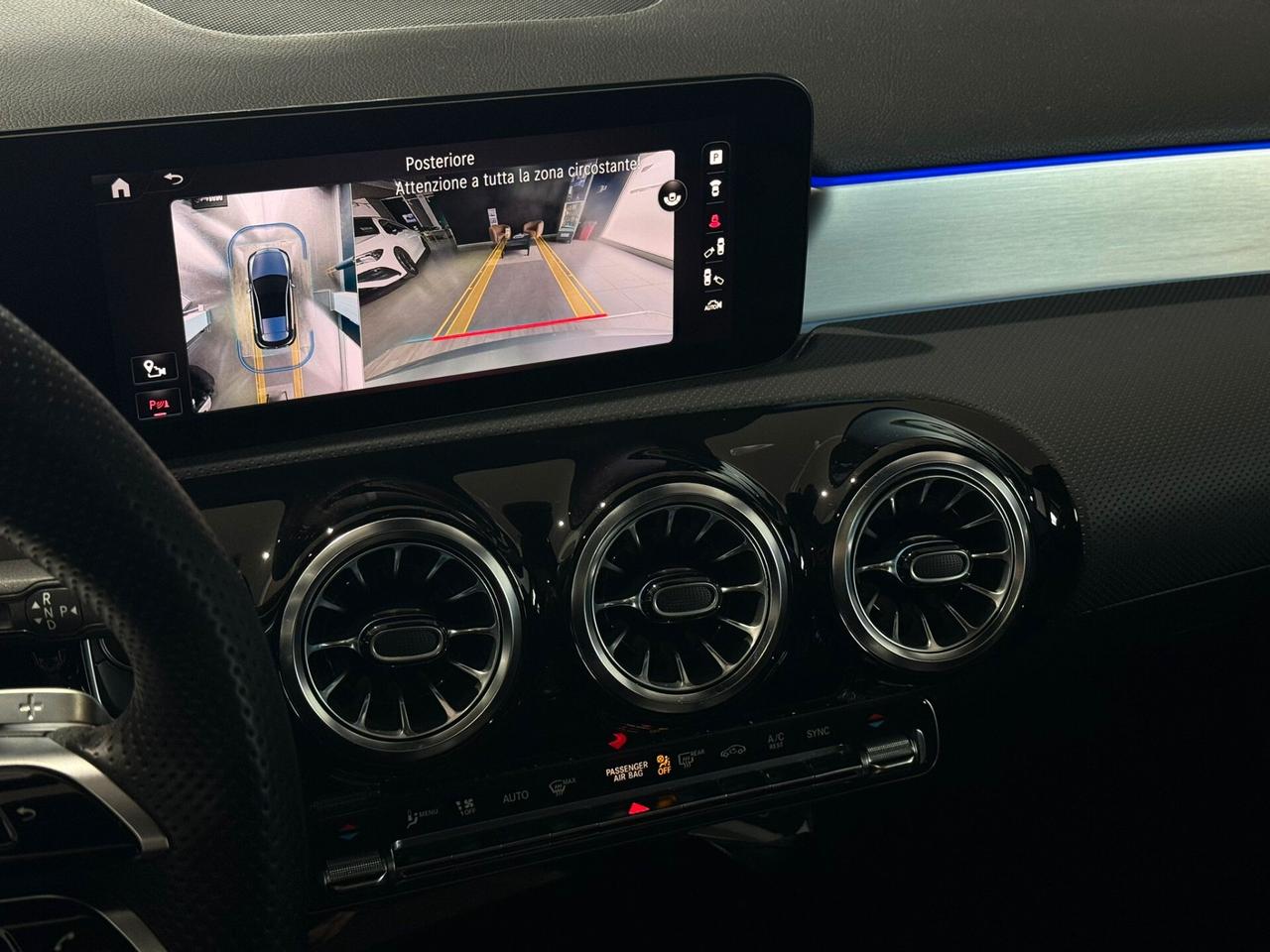 Mercedes-benz A 180d Automatic Premium AMG Night Edition Plus