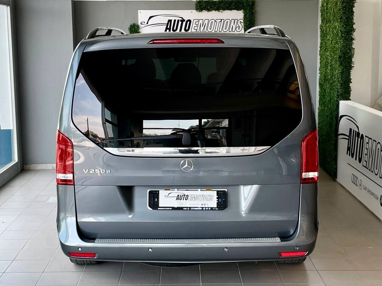 Mercedes V 250 - Automatic Premium Long - 8 POSTI