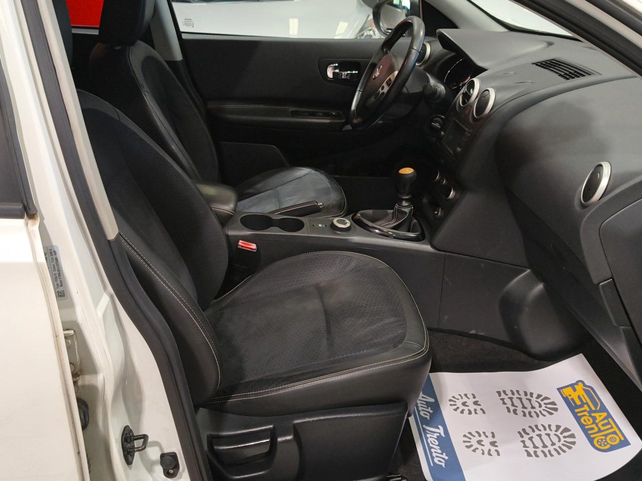 Nissan Qashqai 1.6 dCi DPF Tekna 4x4