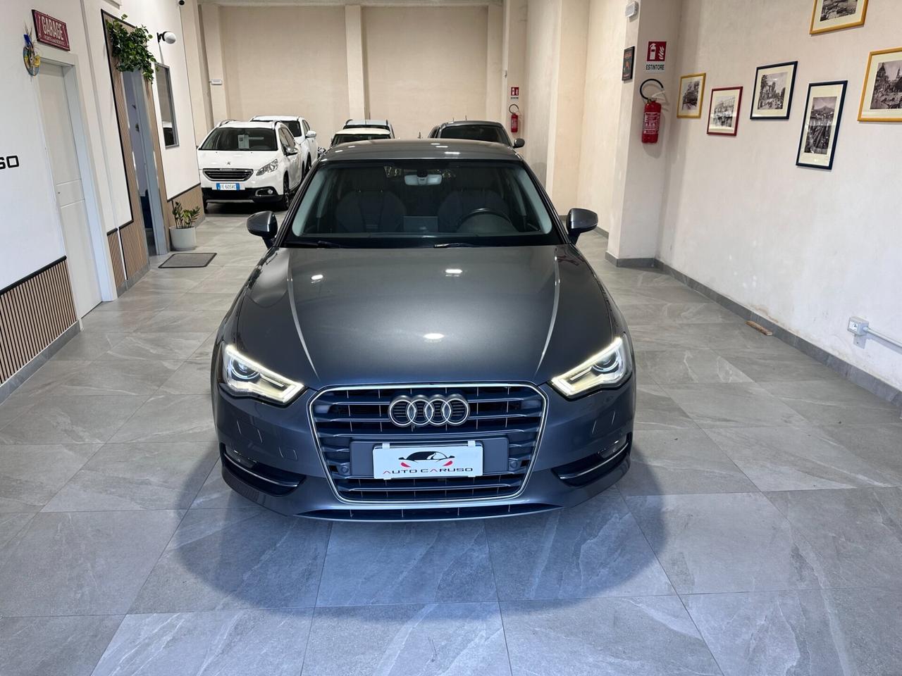 Audi A3 SPB 1.6 TDI 110cv – NAVI – FUL