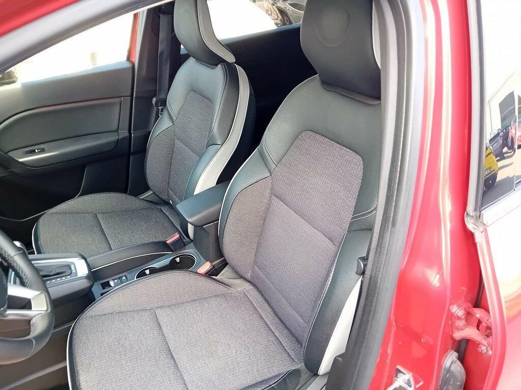 Renault Captur 1.6 Hybrid Techno E-Tech Auto