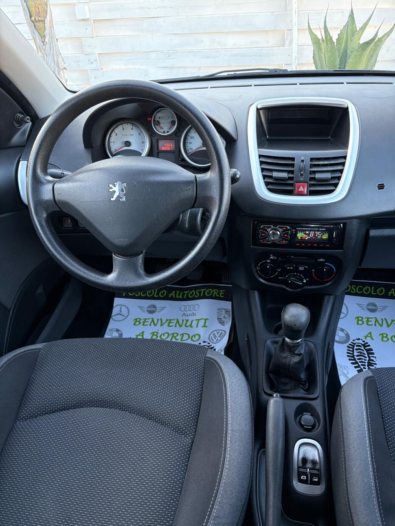 Peugeot 206 Plus 1.1 5p. GPL tagliando e distribuzione ok