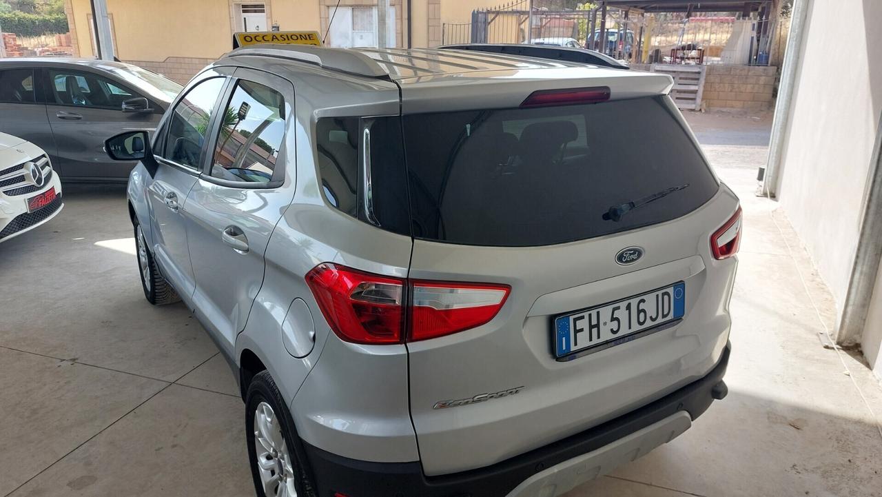 Ford EcoSport 1.5 TDCi full adatta a neopatentati