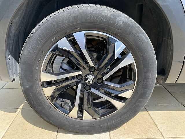Peugeot 2008 PureTech 100 S&S Allure