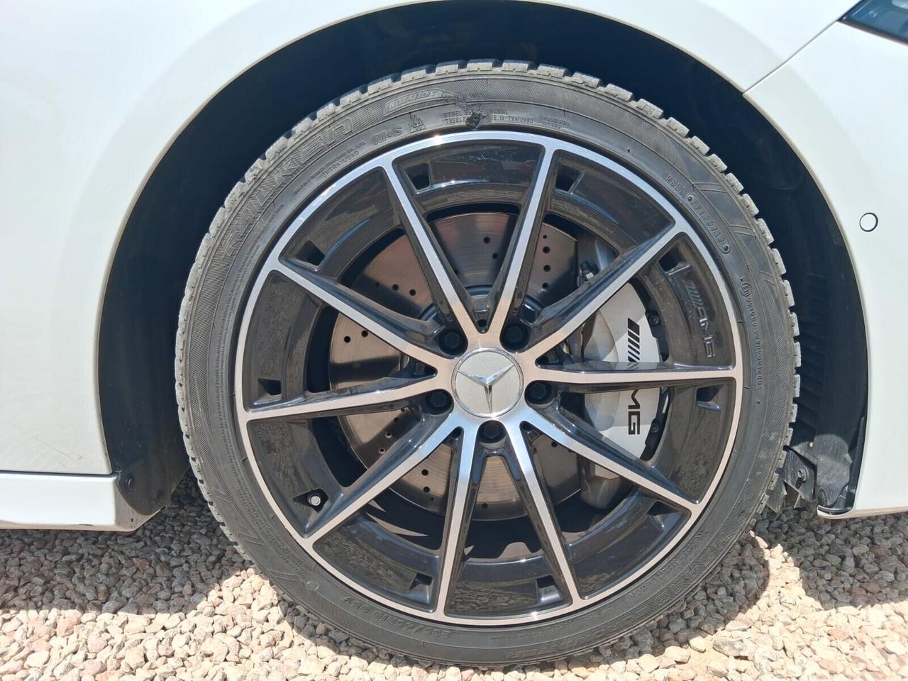 Mercedes-benz A 35 AMG 4 MATIC