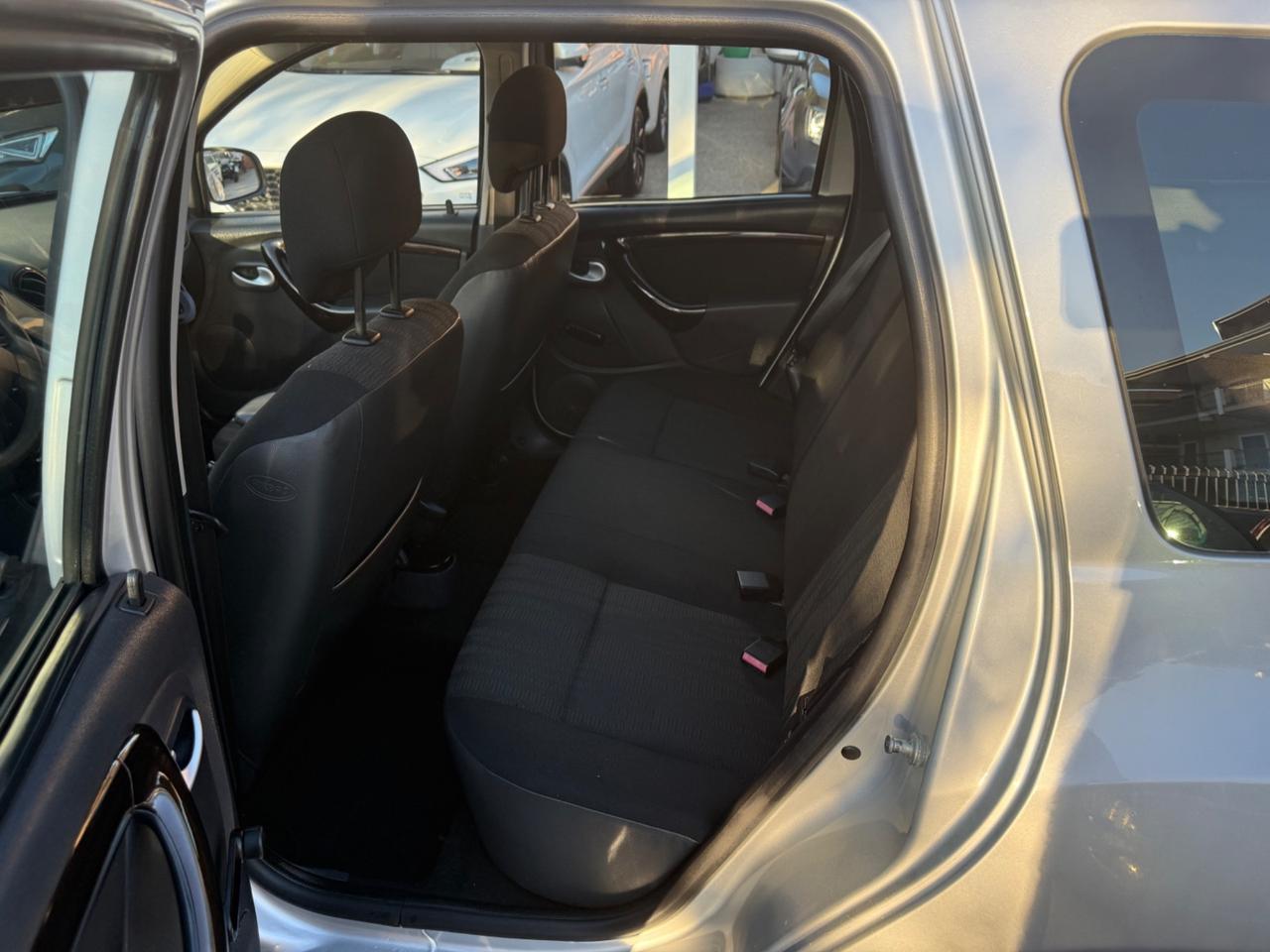 Dacia Duster 1.5 dCi 110CV 4x4 Lauréate