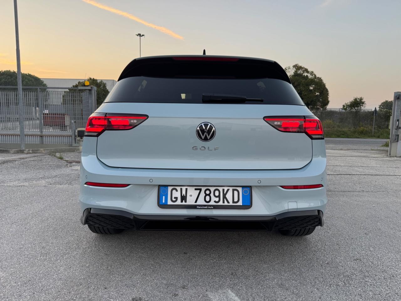 Volkswagen Golf 2.0 TDI 150 CV DSG SCR R-Line Plus