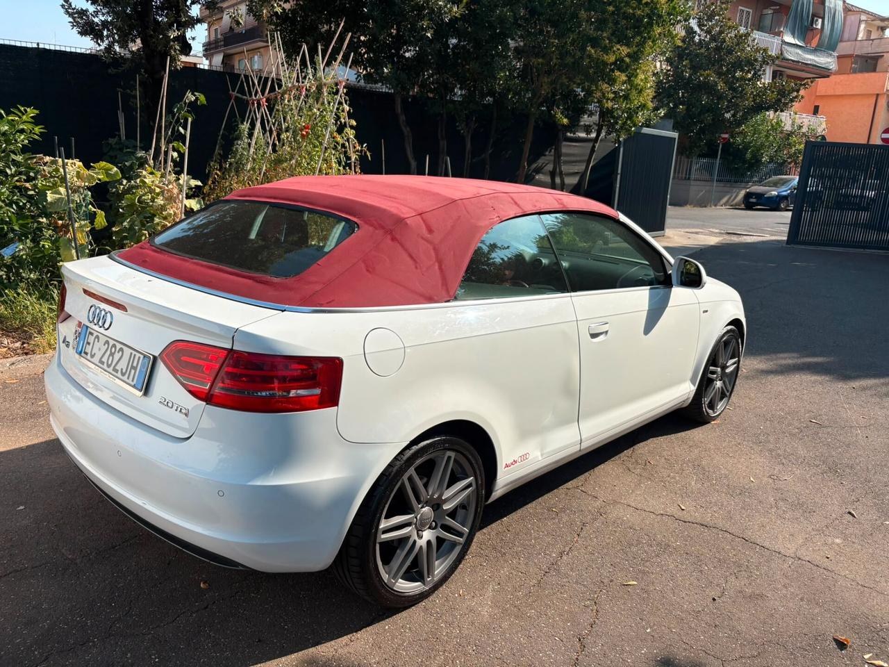 Audi A3 Cabrio 2.0 TDI LEGGERE BENE