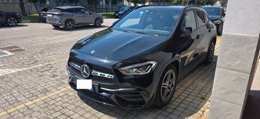 Mercedes-benz GLA 200 d Automatic Premium Night Edition Tetto