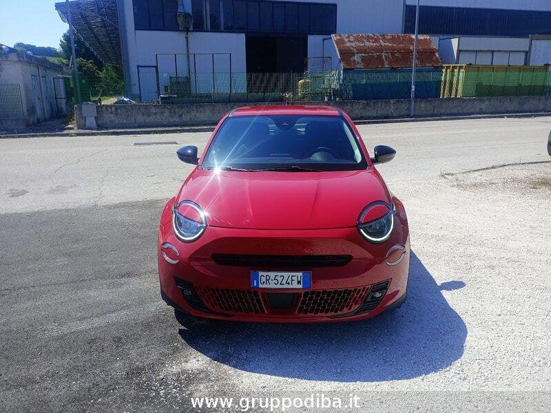 FIAT 600e R2E 600 - Red