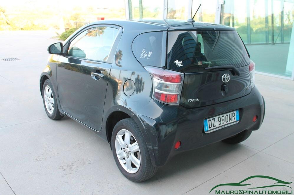 Toyota iQ 1.0