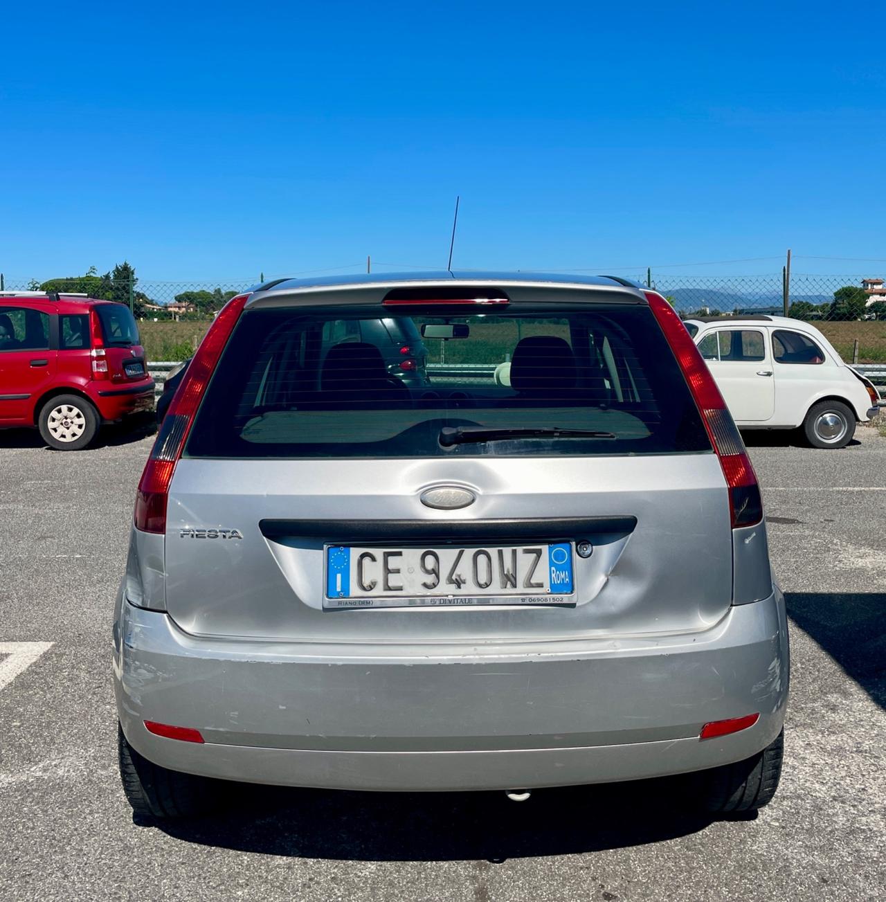 Ford Fiesta 1.4 16V 5p. Ghia