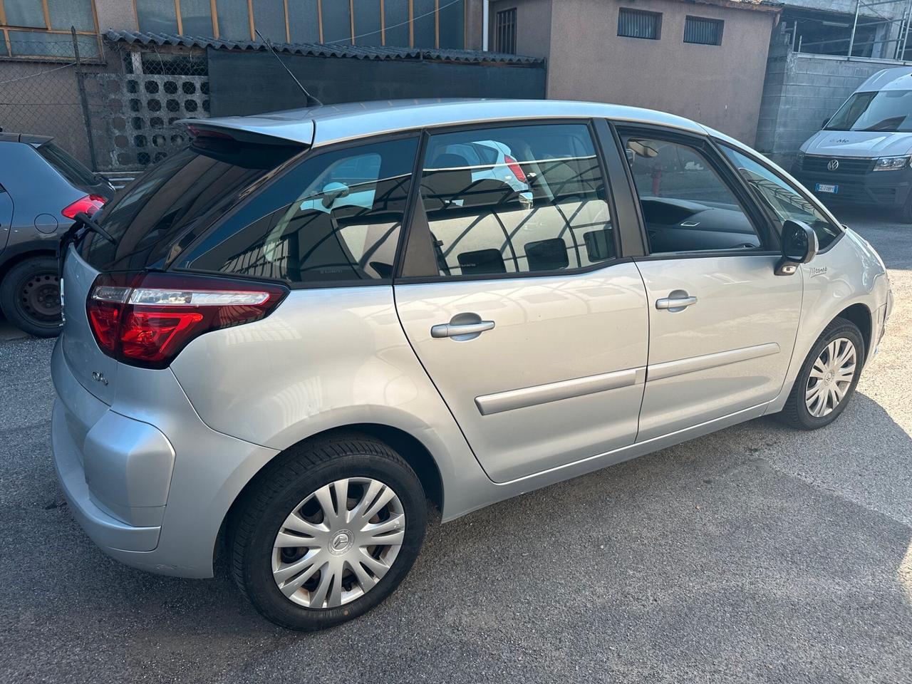 Citroen C4 Picasso 1.6 HDi 110 FAP Attraction