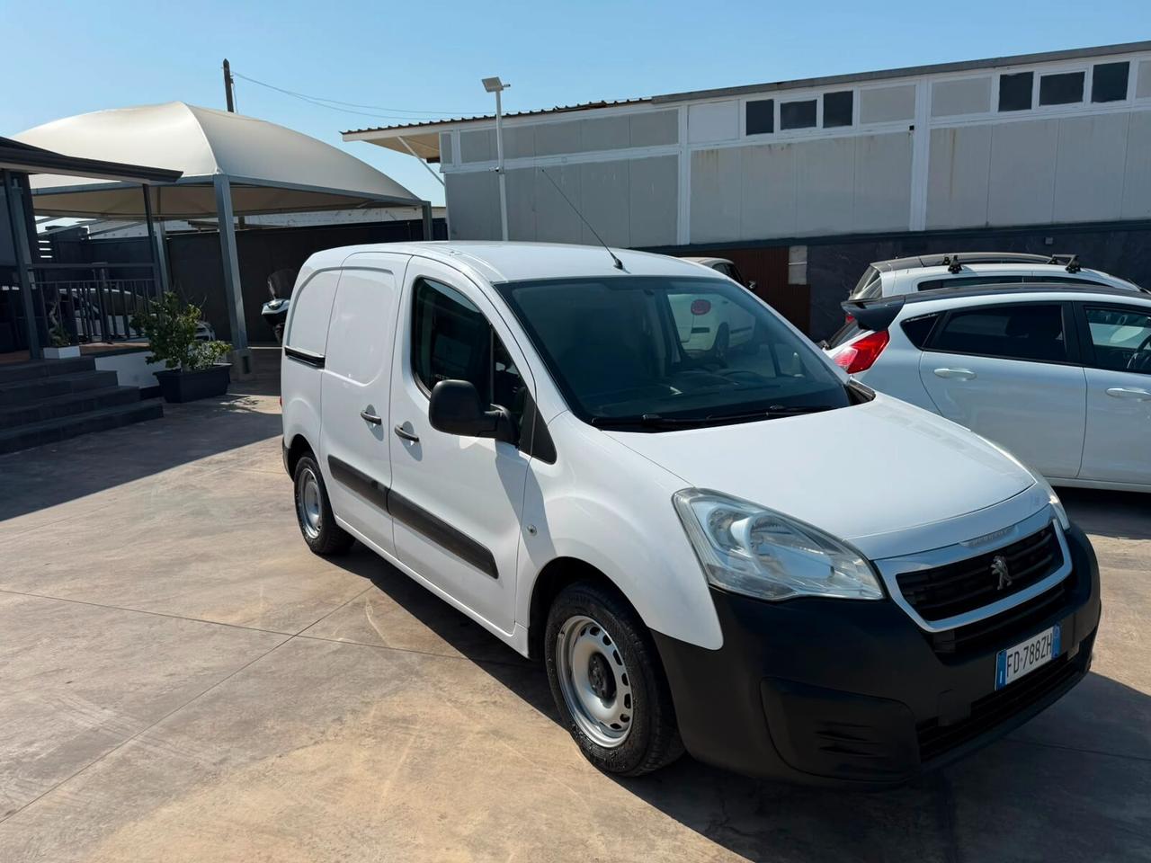 Peugeot Partner BlueHDi 75 L1 Furgone Pro