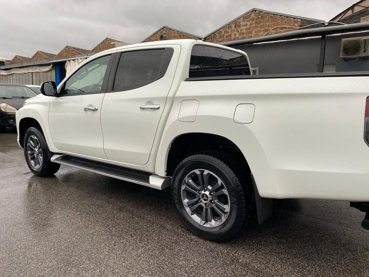 Mitsubishi L200 2.3 D Double Cab 4x4 Hurricane aut.