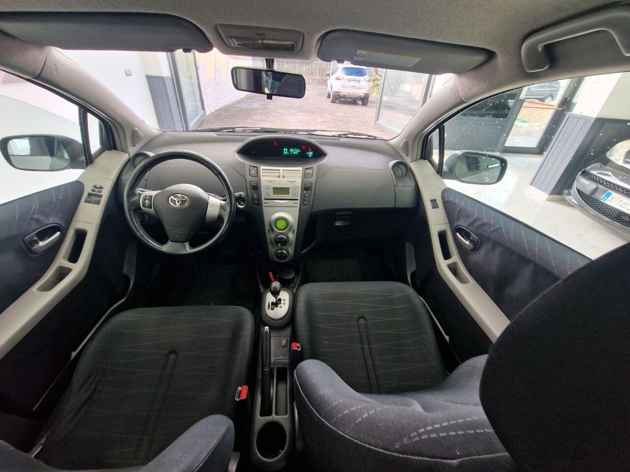Toyota Yaris 1.4 D-4D 5 porte Cambio Automatico