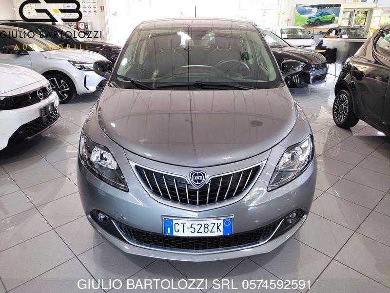 Lancia Ypsilon 1.0 FireFly 5 porte S&S Hybrid Platino