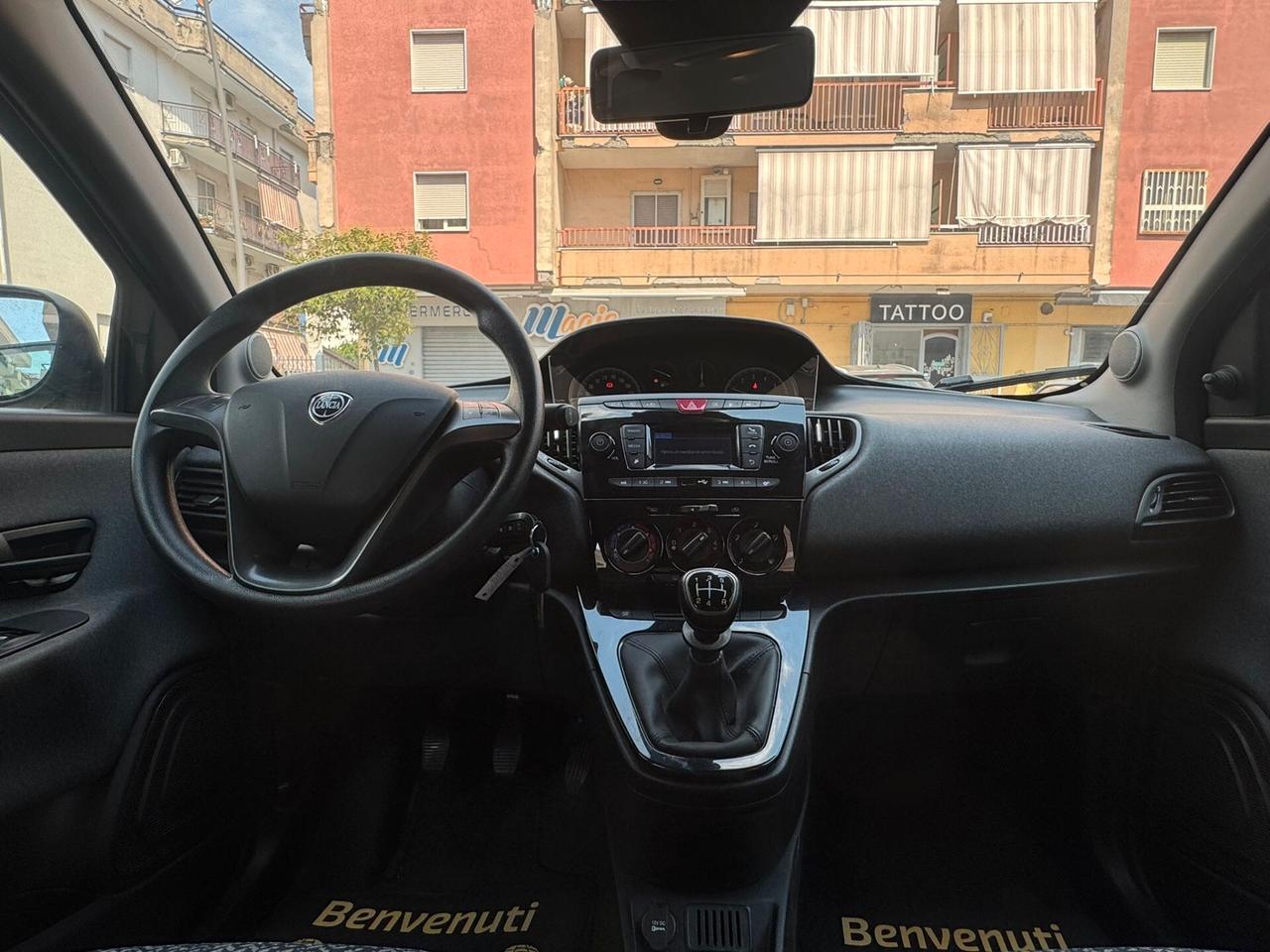 Lancia Ypsilon 1.2 69 CV 5 porte GPL Ecochic Gold
