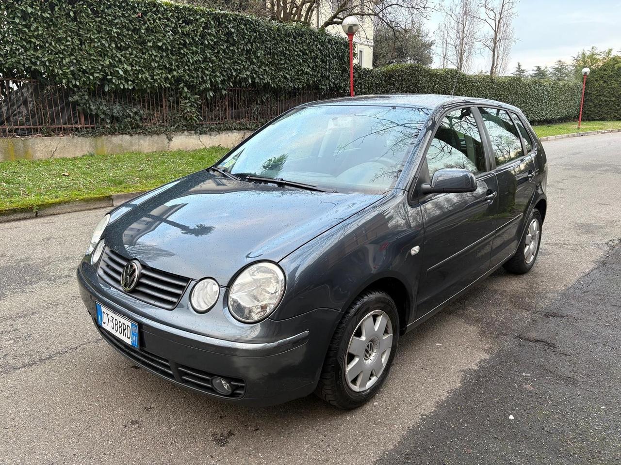 Volkswagen Polo 1.4/75CV 16V 5p. Sportline