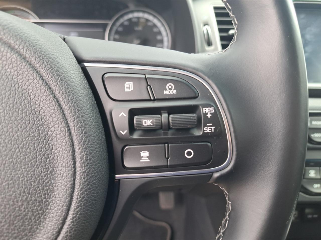 Kia Niro 1.6 gdi phev premium pack dct my18